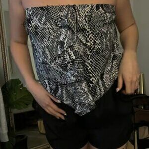 Express Strapless Snake Print Romper – XS (Fits Small) Black & White